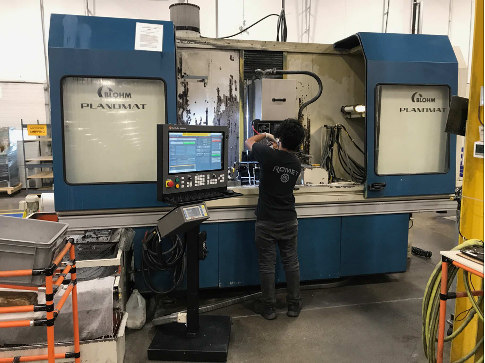DiPaolo Partners with MachMotion to Upgrade CNC Controls for a More Reliable Machine