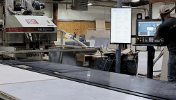 KOMO VR 512 CNC Router Upgraded With MachMotion CNC Controls